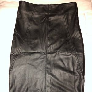 Faux leather pencil skirt